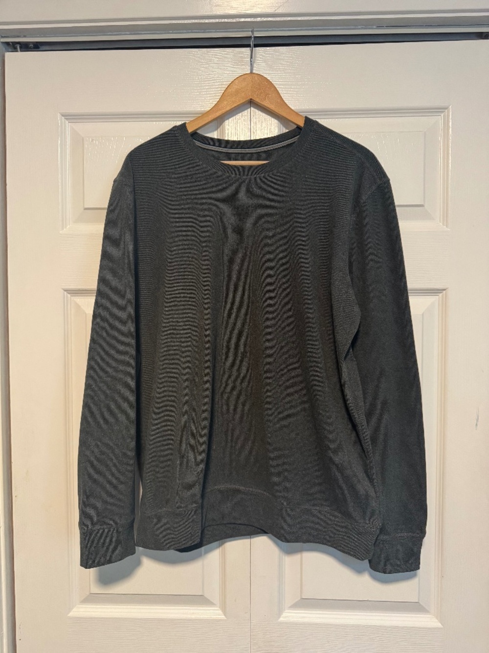 Boston Traders Men's Charcoal Crewneck Sweatshirt | Long Sleeve | Size XL